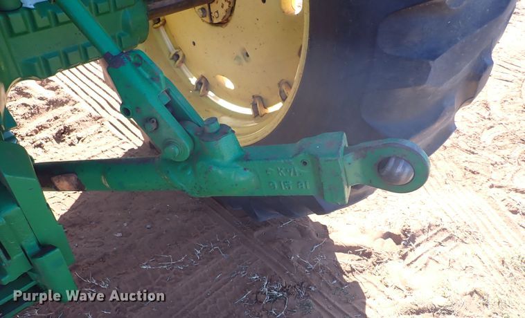 image for item DN0008 1983 John Deere 4250  tractor