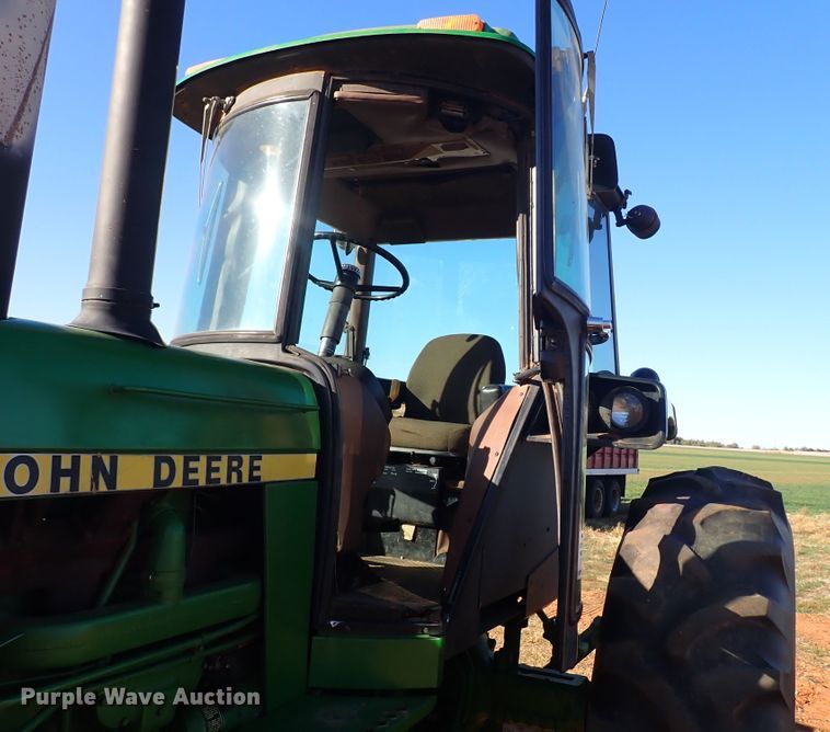 image for item DN0008 1983 John Deere 4250  tractor