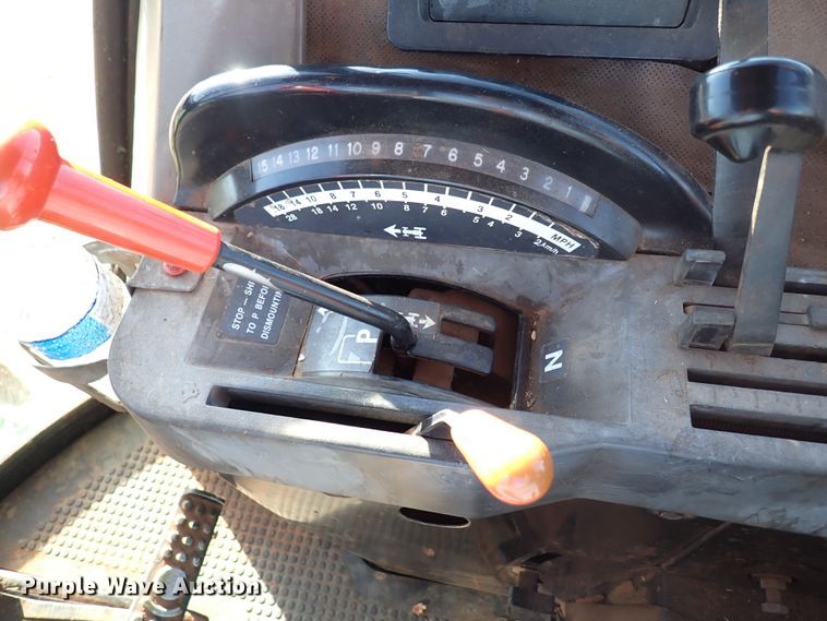 image for item DN0008 1983 John Deere 4250  tractor