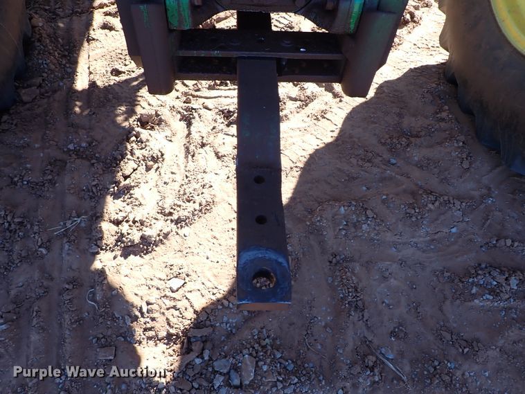 image for item DN0009 1981 John Deere 4440  tractor