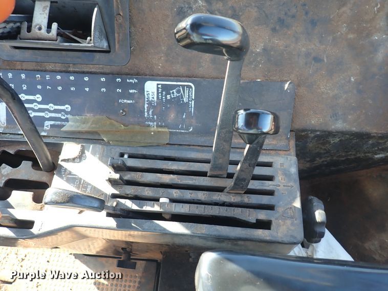 image for item DN0009 1981 John Deere 4440  tractor