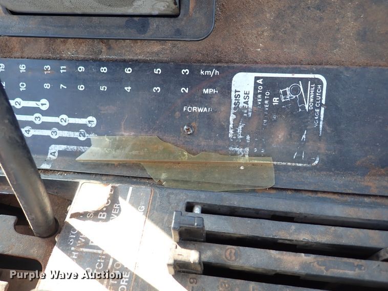 image for item DN0009 1981 John Deere 4440  tractor