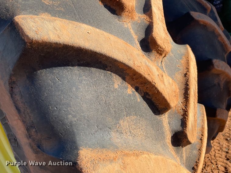 image for item DN0010 1997 John Deere 9400  4WD tractor