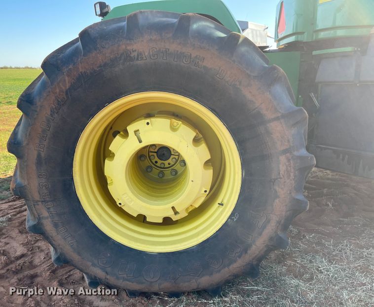 image for item DN0010 1997 John Deere 9400  4WD tractor