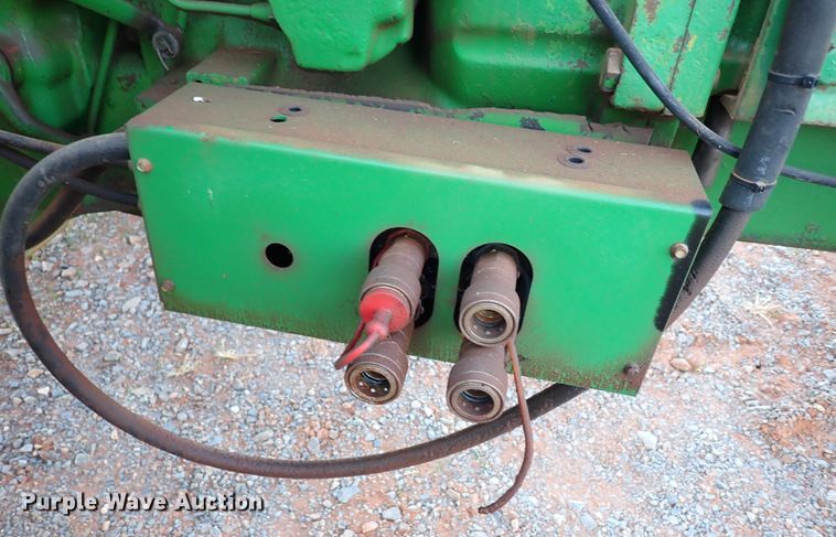 image for item DN0012 1969 John Deere 4020  tractor