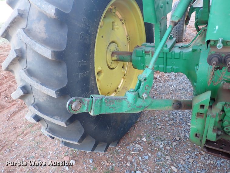 image for item DN0012 1969 John Deere 4020  tractor