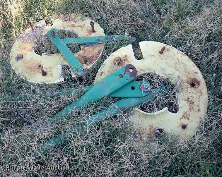 image for item DN0012 1969 John Deere 4020  tractor