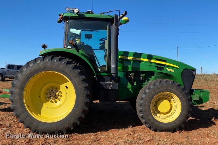 image for item DN0013 2007 John Deere 7830  MFWD tractor