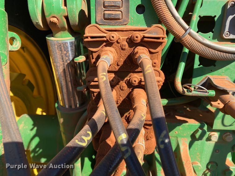 image for item DN0013 2007 John Deere 7830  MFWD tractor