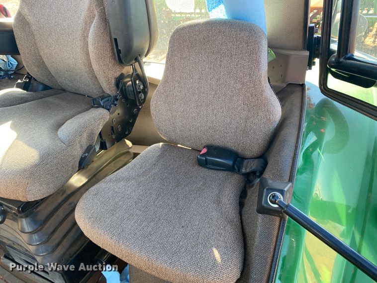 image for item DN0013 2007 John Deere 7830  MFWD tractor