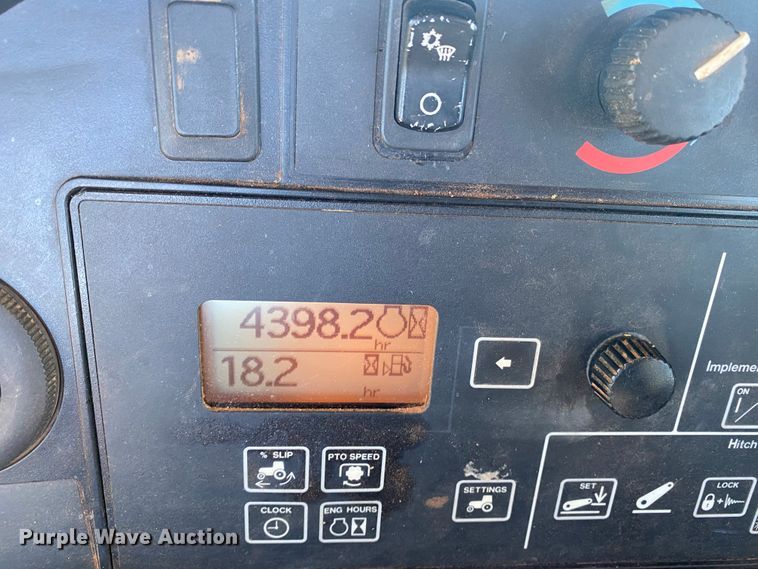 image for item DN0013 2007 John Deere 7830  MFWD tractor