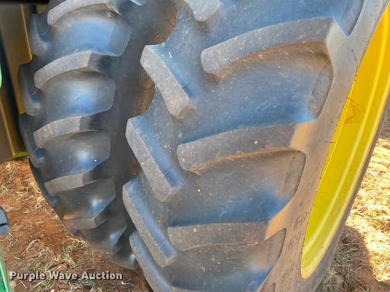 image for item DN0013 2007 John Deere 7830  MFWD tractor