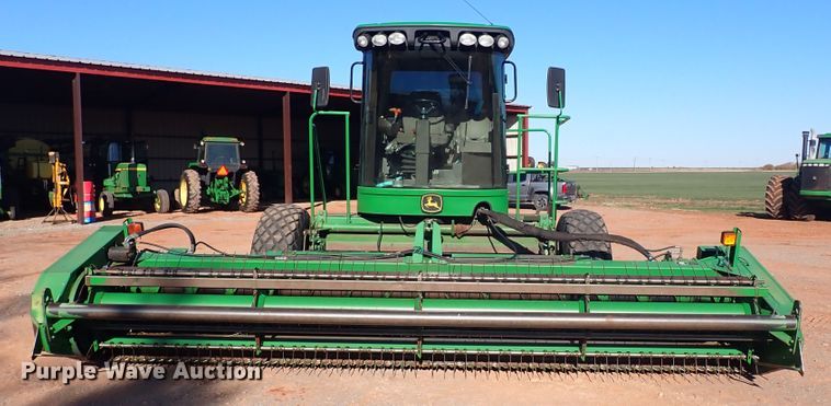 image for item DN0015 2006 John Deere 4895  windrower