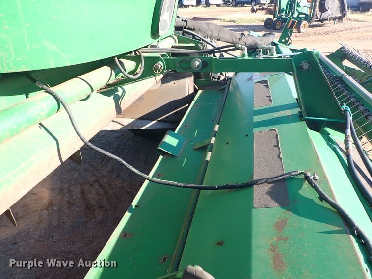 image for item DN0015 2006 John Deere 4895  windrower