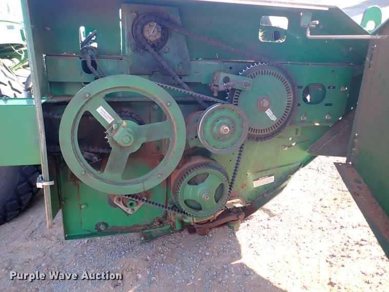 image for item DN0015 2006 John Deere 4895  windrower
