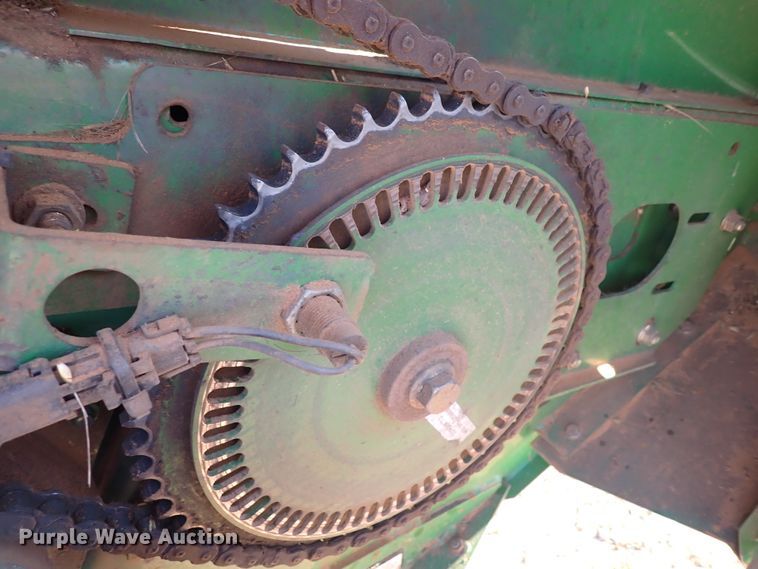 image for item DN0015 2006 John Deere 4895  windrower