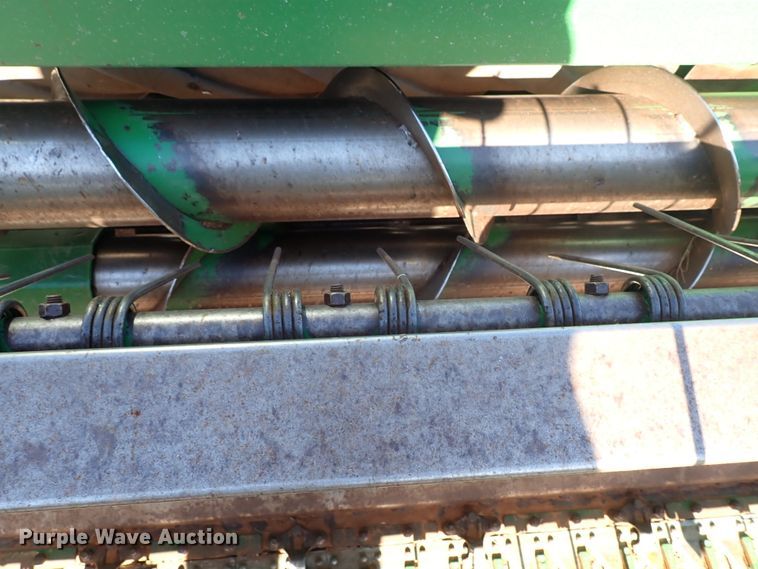 image for item DN0015 2006 John Deere 4895  windrower