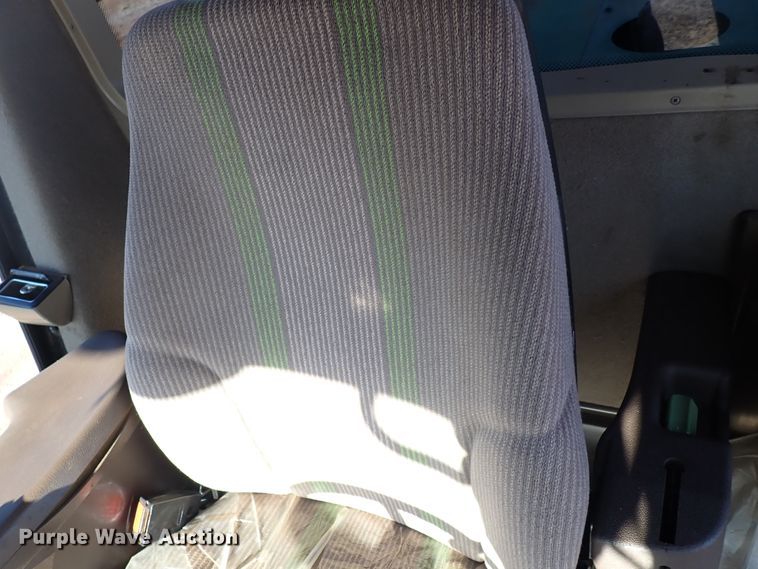 image for item DN0015 2006 John Deere 4895  windrower