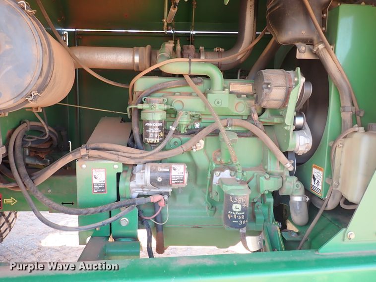 image for item DN0015 2006 John Deere 4895  windrower
