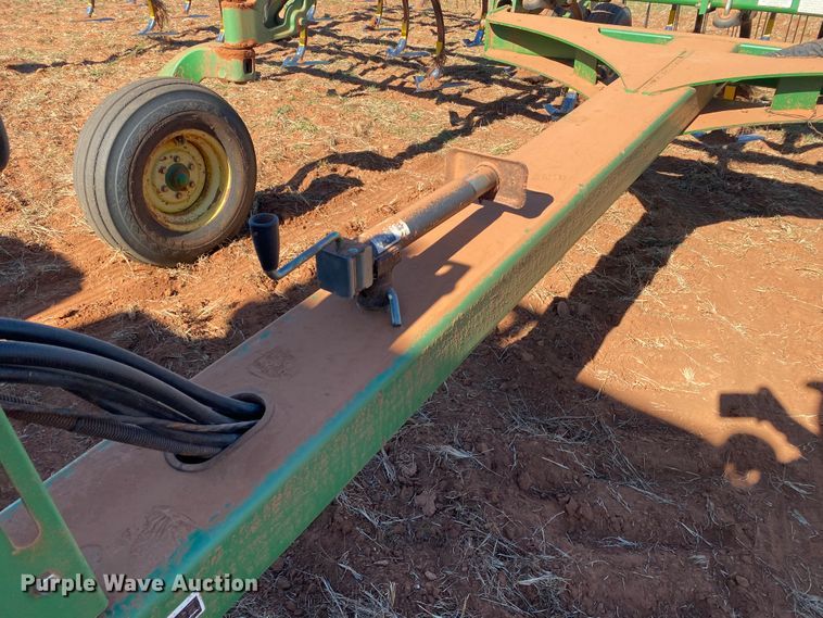 image for item DN0017 John Deere 2410  field cultivator