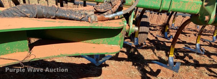 image for item DN0017 John Deere 2410  field cultivator