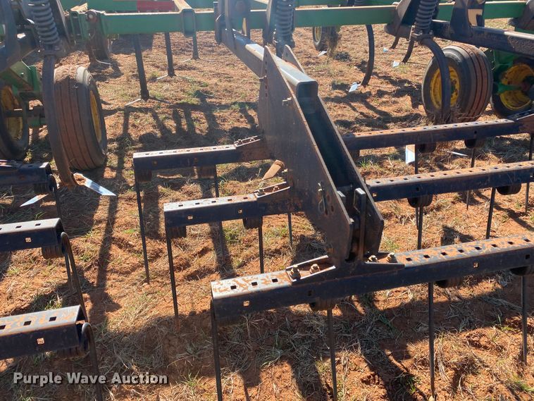 image for item DN0017 John Deere 2410  field cultivator