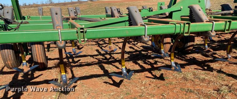 image for item DN0017 John Deere 2410  field cultivator