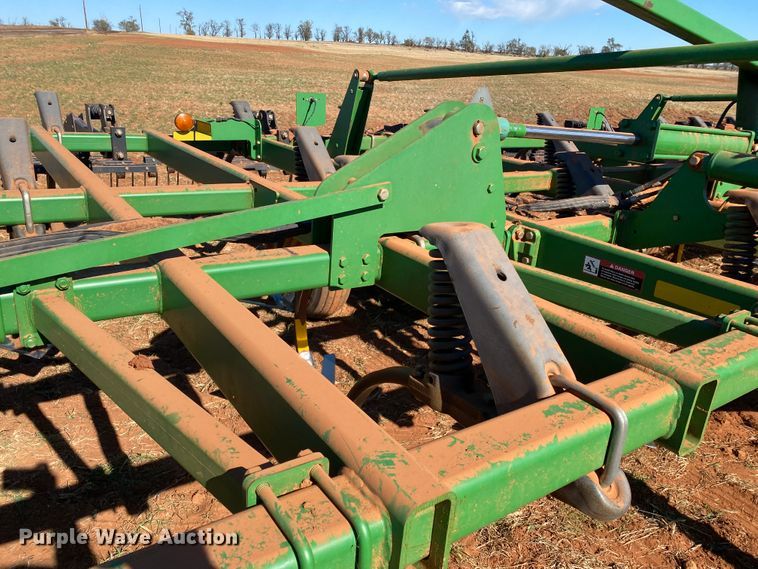 image for item DN0017 John Deere 2410  field cultivator