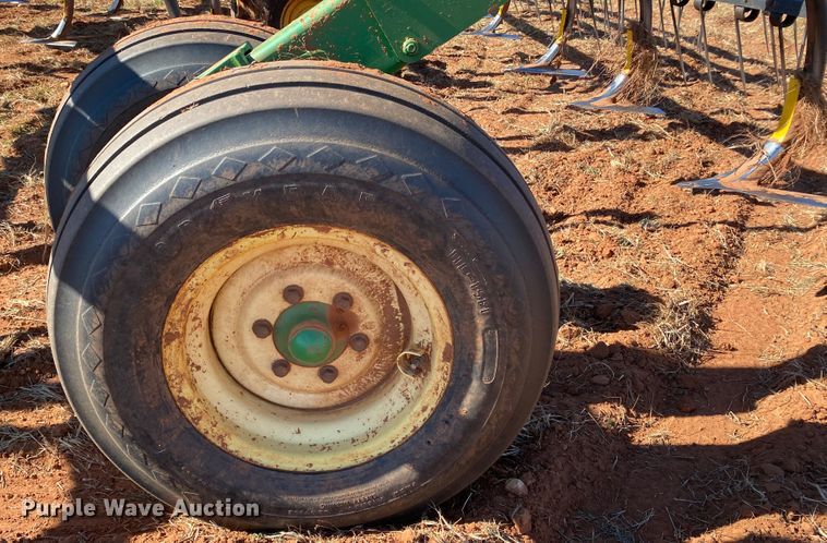 image for item DN0017 John Deere 2410  field cultivator