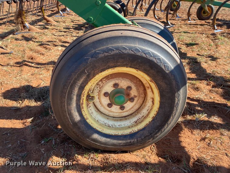 image for item DN0017 John Deere 2410  field cultivator
