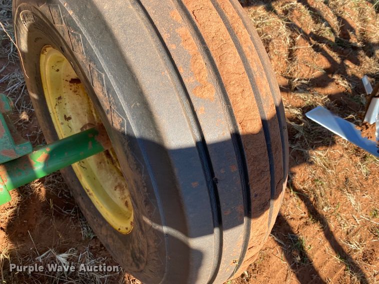 image for item DN0017 John Deere 2410  field cultivator