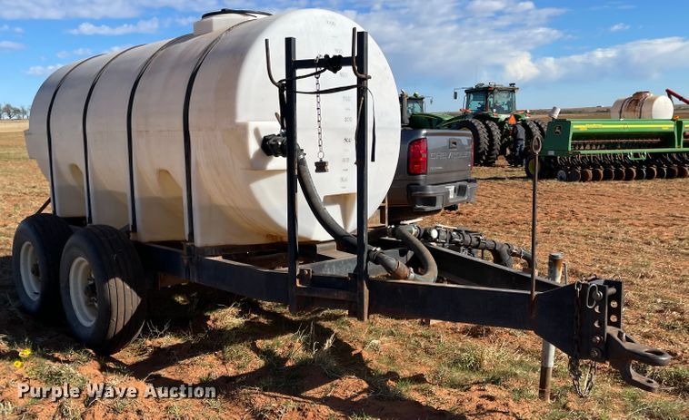 image for item DN0020 Nurse tank trailer