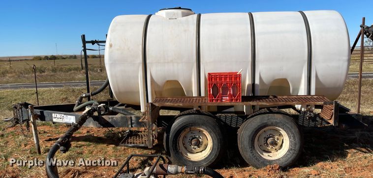 image for item DN0020 Nurse tank trailer