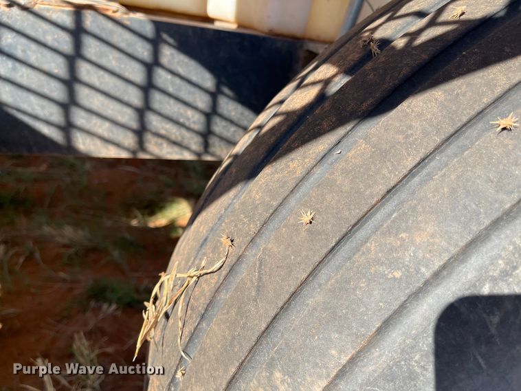 image for item DN0020 Nurse tank trailer