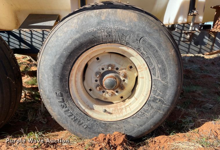 image for item DN0020 Nurse tank trailer