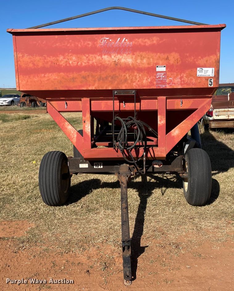 image for item DN0021 Ficklin 435  gravity wagon