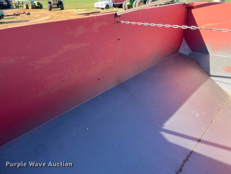 image for item DN0021 Ficklin 435  gravity wagon