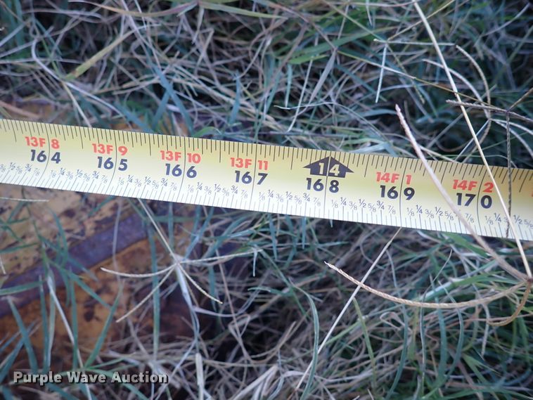 image for item DN0022 1992 John Deere 772B  motor grader