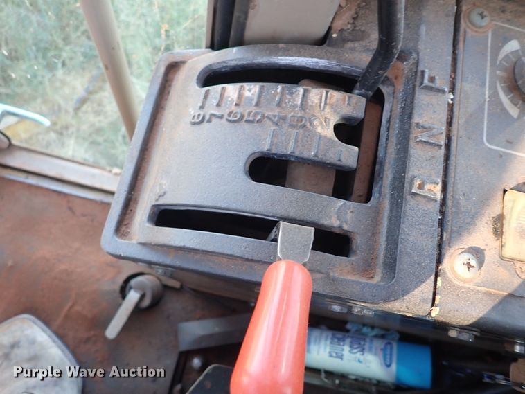 image for item DN0022 1992 John Deere 772B  motor grader