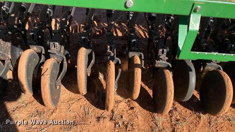 image for item DN0023 John Deere 455  grain drill
