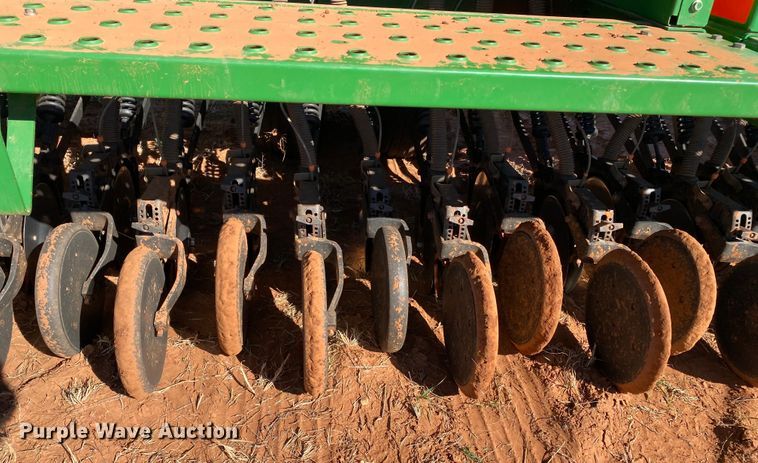image for item DN0023 John Deere 455  grain drill