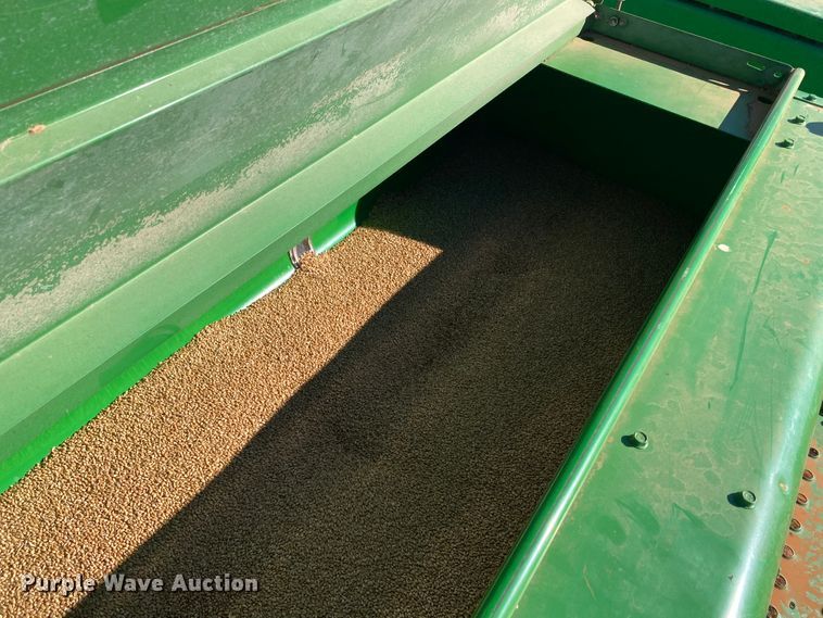 image for item DN0023 John Deere 455  grain drill