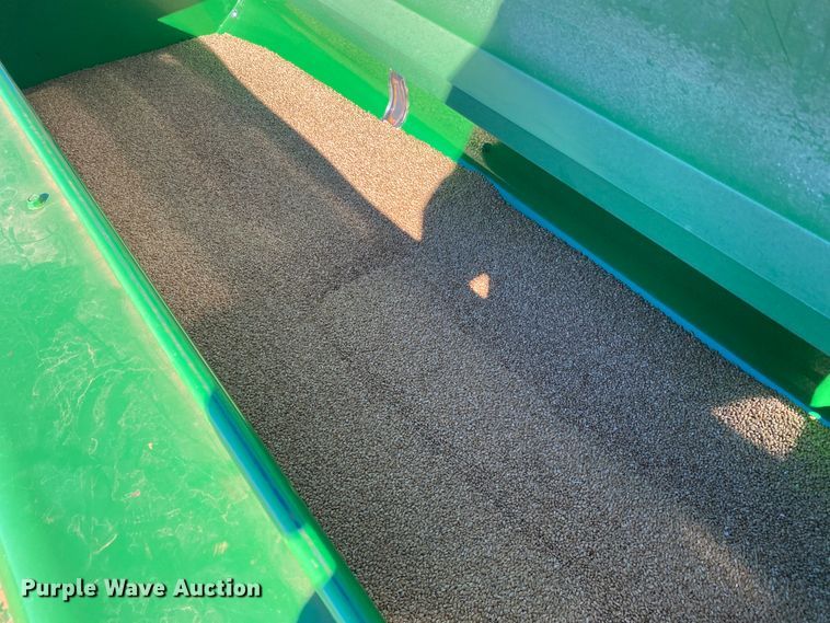 image for item DN0023 John Deere 455  grain drill