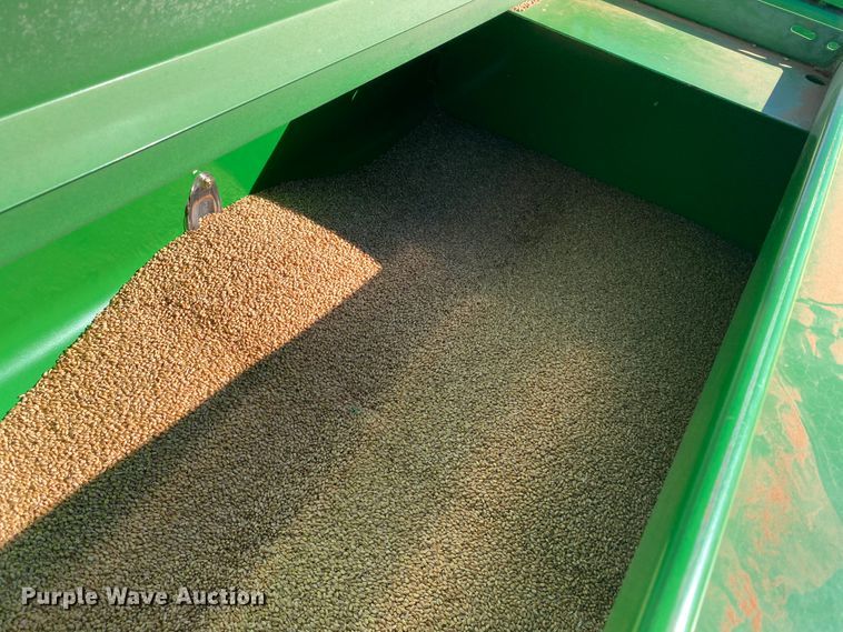 image for item DN0023 John Deere 455  grain drill