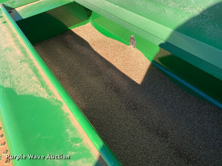 image for item DN0023 John Deere 455  grain drill