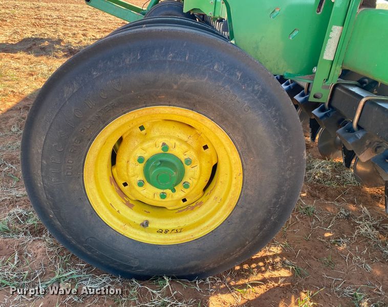 image for item DN0023 John Deere 455  grain drill