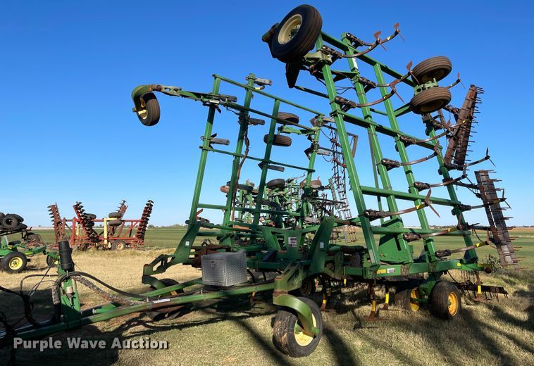 image for item DN0026 John Deere 2410  field cultivator