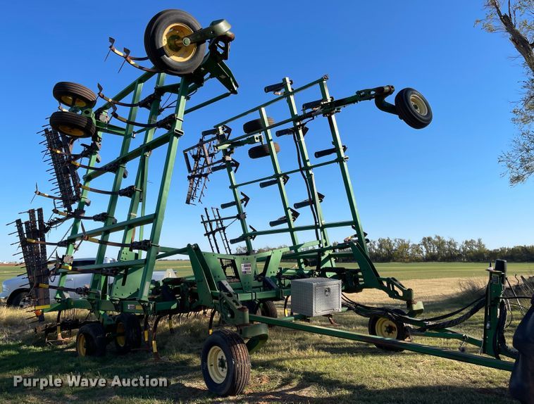 image for item DN0026 John Deere 2410  field cultivator