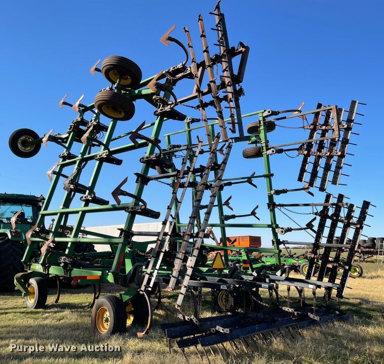 image for item DN0026 John Deere 2410  field cultivator