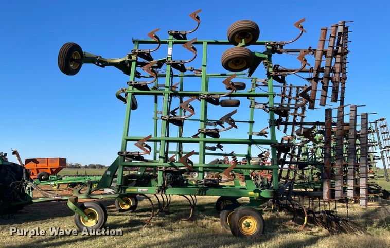 image for item DN0026 John Deere 2410  field cultivator